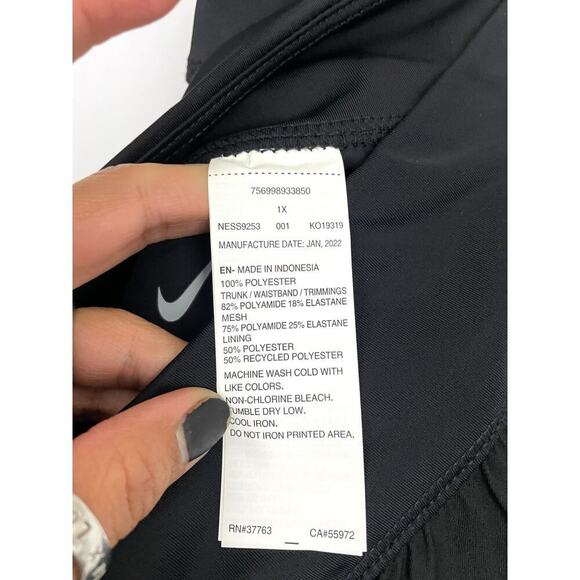 NEW Nike Solid Board Skirt 1X Black Swimsuit Bottoms Zip Pocket Side Slit Active - Picture 11 of 12